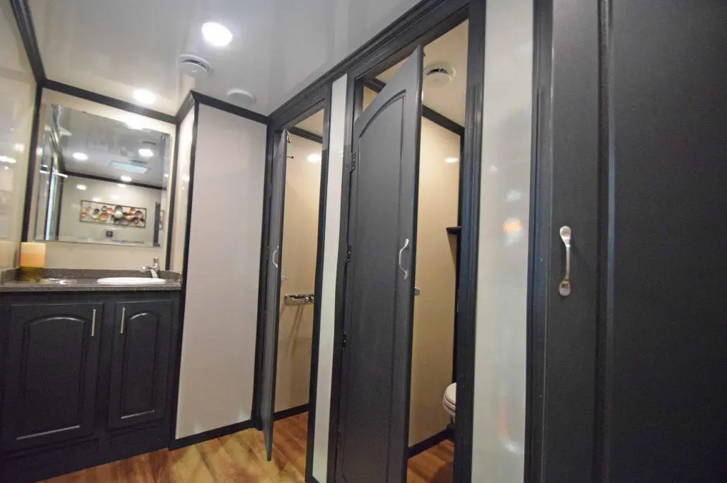 Porta potty rentals for graduation parties in Bridgman, Michigan