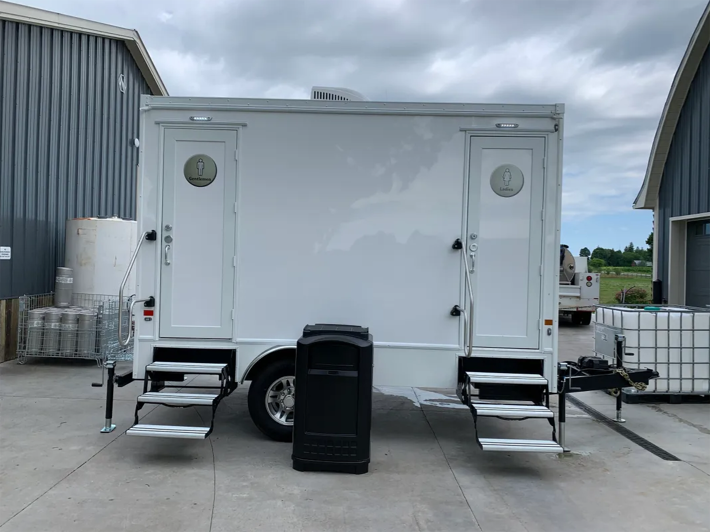 Deluxe flushable restrooms for outdoor events in Watervliet, Michigan