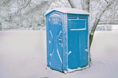 Tips for Using Portable Toilets in the Winter